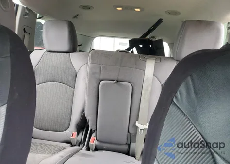 2014 Chevrolet Traverse Ls z USA, uszkodzony, nr VIN 1GNKRFKD3EJ334873